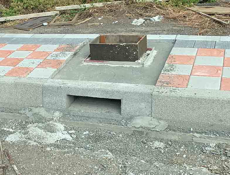 格柵路緣石